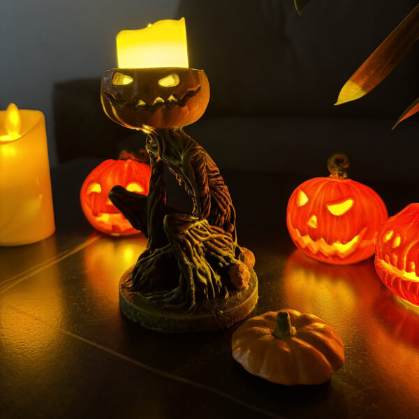 Halloween Pumpkin Candlestick – Spooky Resin Tabletop Decoration for Halloween Parties & Home Décor