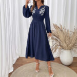 Small V-neck Embroidery Waist-tight Dress Women - Image 5