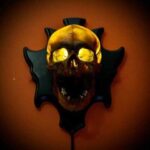 Retro Skeleton Wall Lamp – Resin Halloween Light for Haunted House & Weird-Themed Party Decorations - Image 2